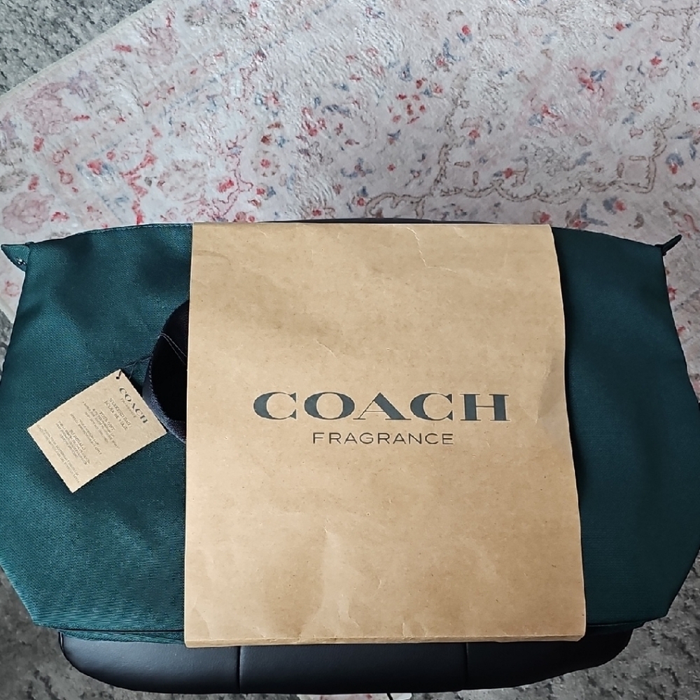 Coach Dark Green Duffel Bag with Black Straps - Picture 2 of 3